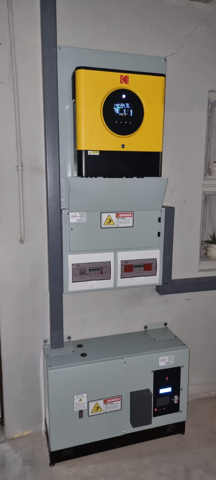 Gallery 10kVA Inverter 6.8kWh LiFePO4 Battery